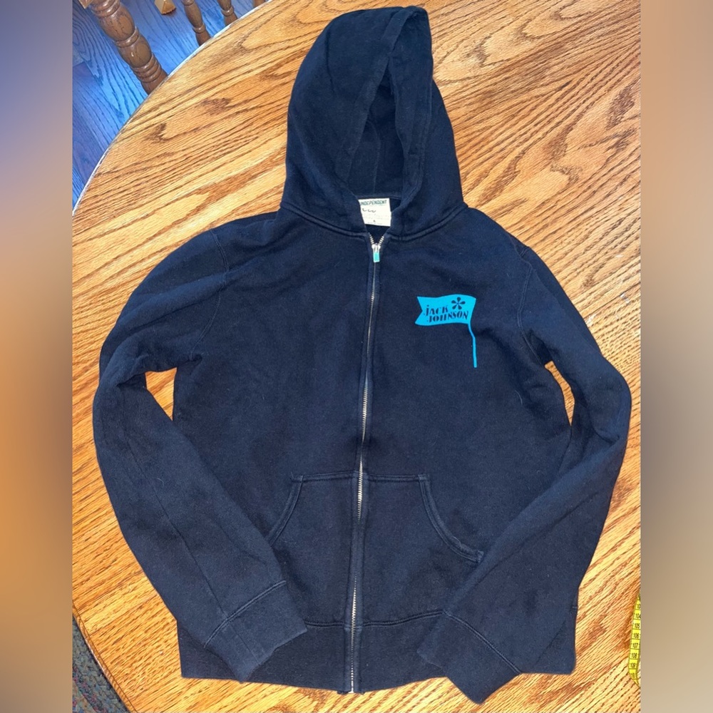 Jack Johnson concert sweatshirt- Brushfire Fairytales. Small.